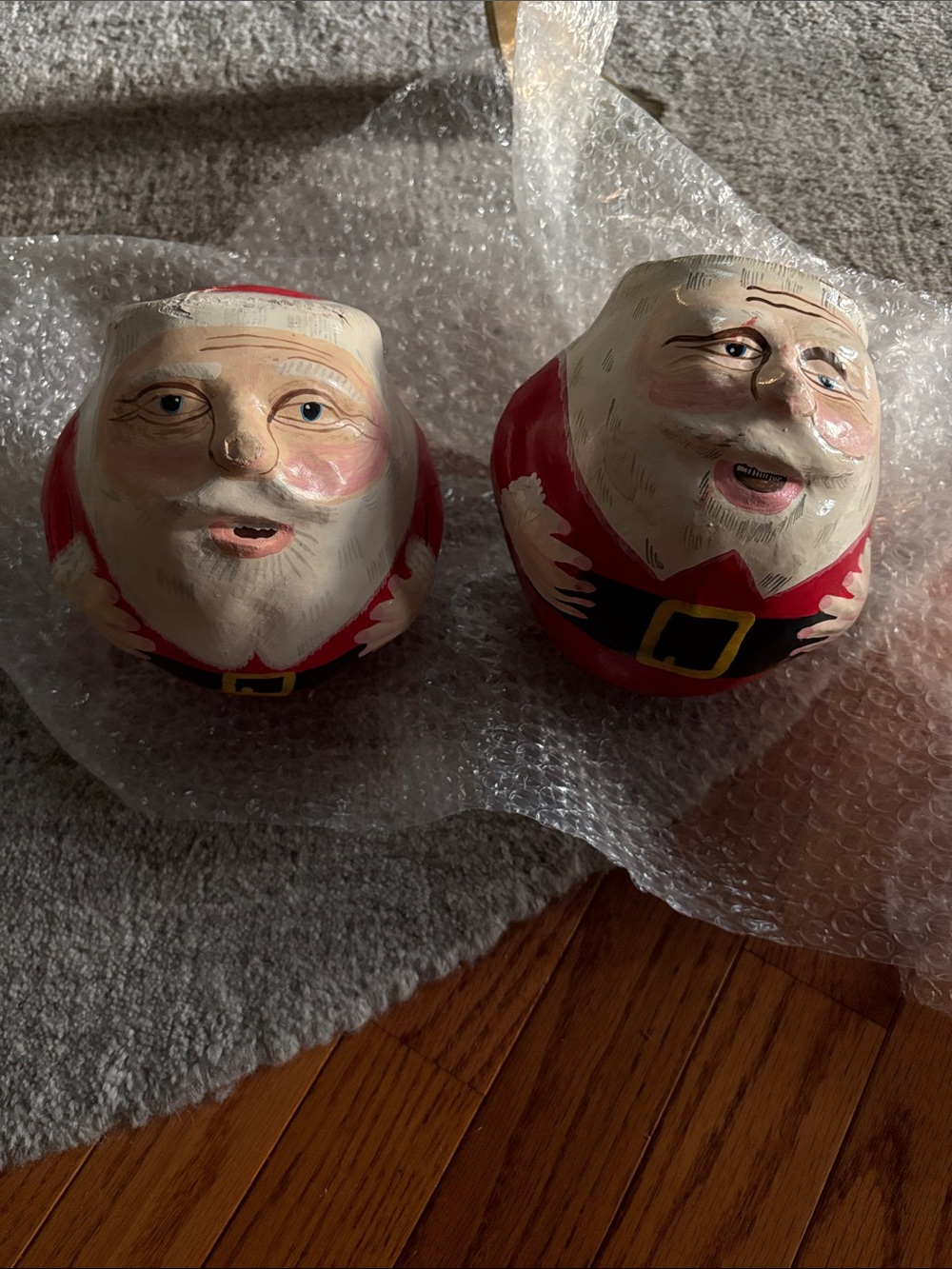 2 Vintage Roly Poly Santa Paper Mache Belsnickle Noise Made In Sri LankaVintage
